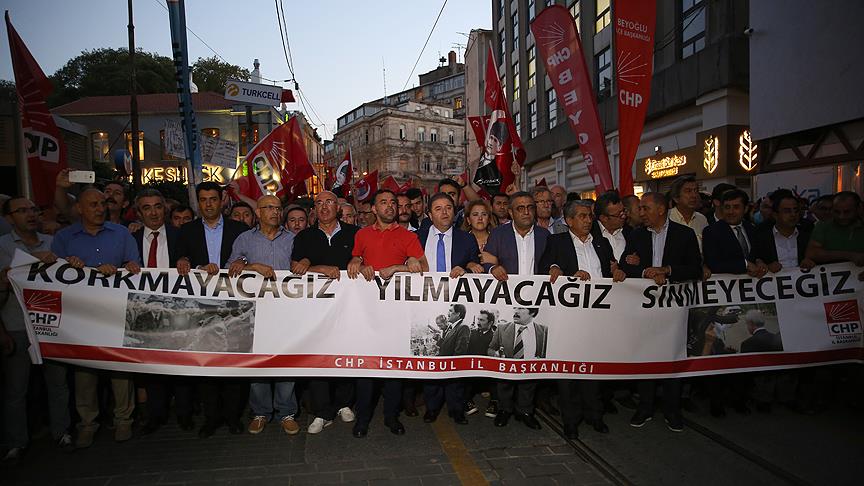 Kılıçdaroğlu na yapılan saldırıya protesto!